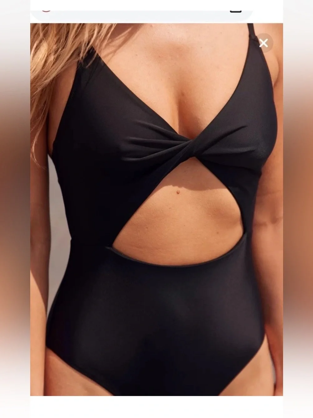 Aerie Twist Cut Out One Piece Swimsuit Black Adjustable Straps Small